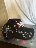 Gallo Fino x Marca Registrada Magic Hat